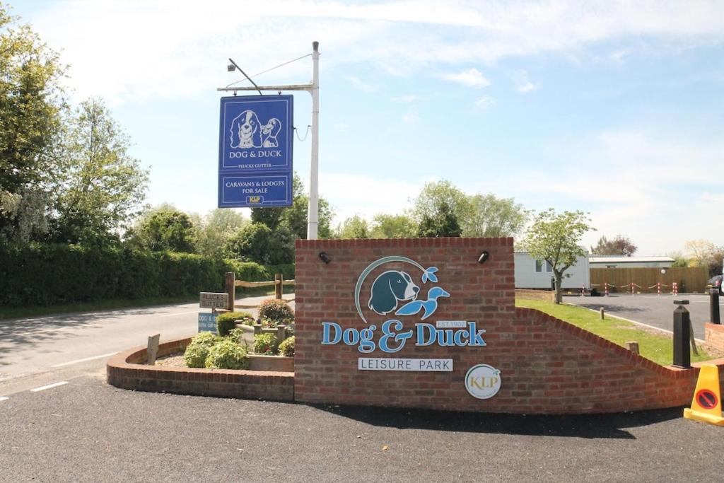Countryside Holiday Park By The River Nr Canterbury Exterior foto